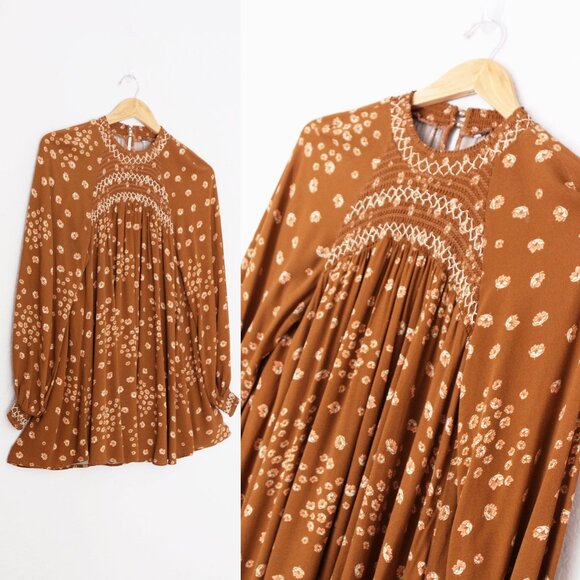Free People Flowers In Her Hair Brown Boho Tunic Longline S Smocked Ditsy $118 - Picture 16 of 16